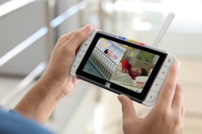 best dual baby monitor with split screen