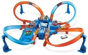 Hot Wheels Criss Cross Crash Track Set