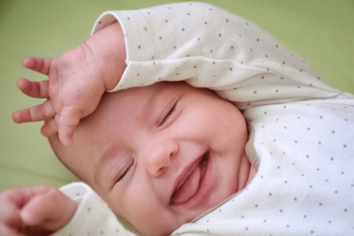 clean your Baby Tongue