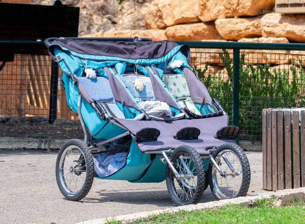 toy triplet stroller