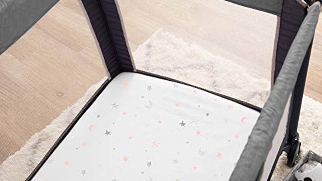 Graco Pack 'n Play Quilted Playard Sheet, Stone Gray 2024 Review