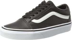 Vans Unisex Old Skool Classic Skate Shoes